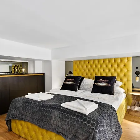 Golden Residence In Tartu Center By Easyrentals Exterior photo