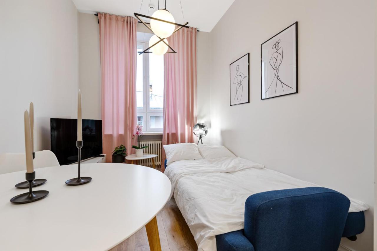 Golden In Center By Easyrentals Tartu