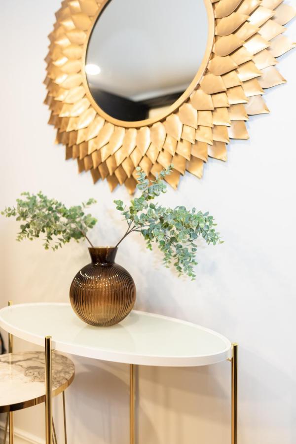Golden In Center By Easyrentals