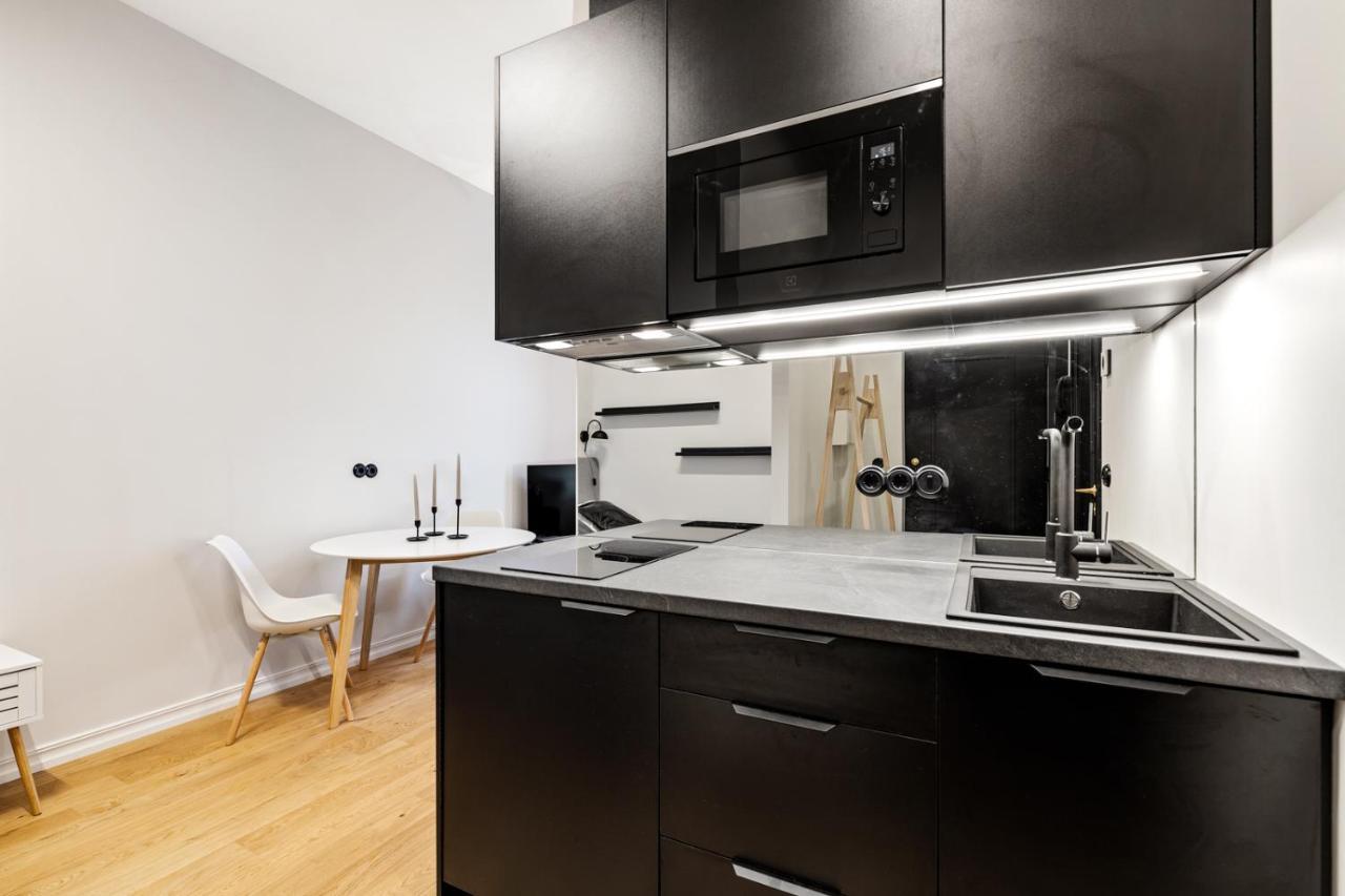 Apartment Golden In Center By Easyrentals
