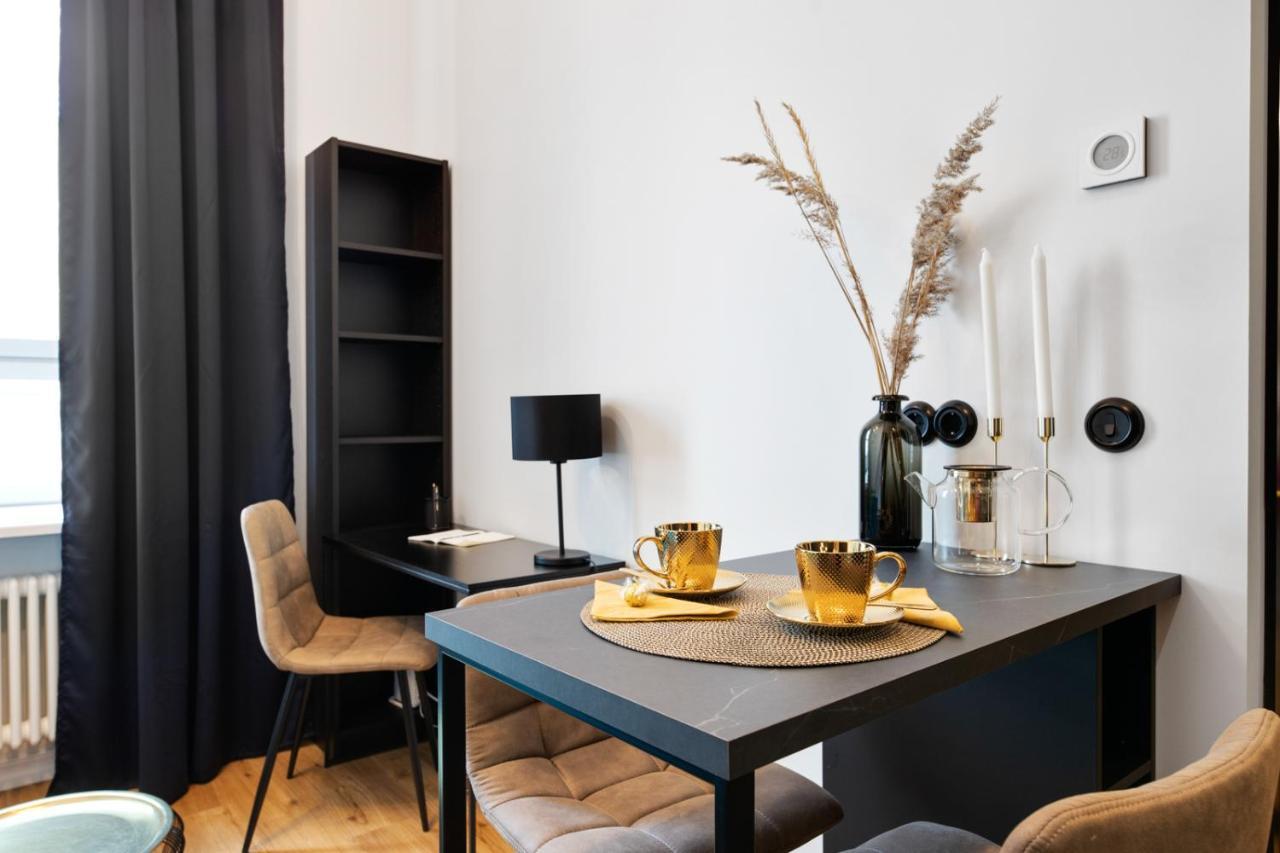 Golden In Center By Easyrentals Tartu