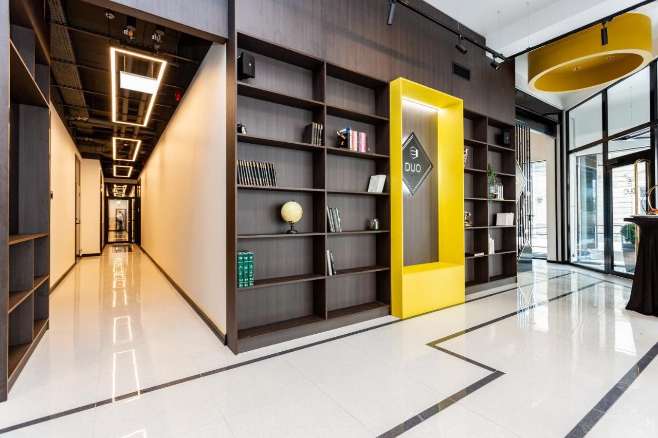 Golden In Center By Easyrentals