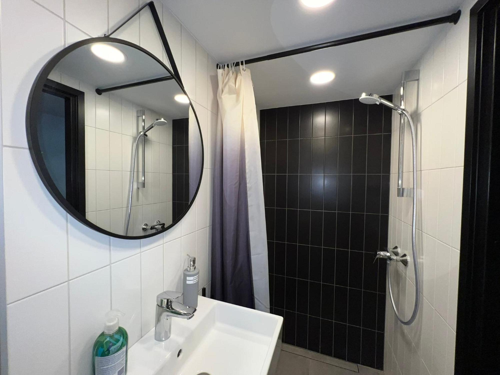 Golden In Center By Easyrentals Apartment *