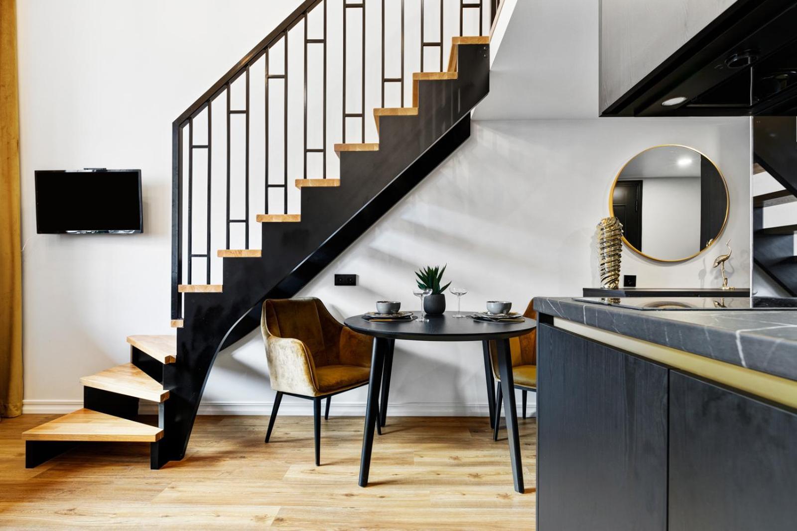 Apartment Golden In Center By Easyrentals