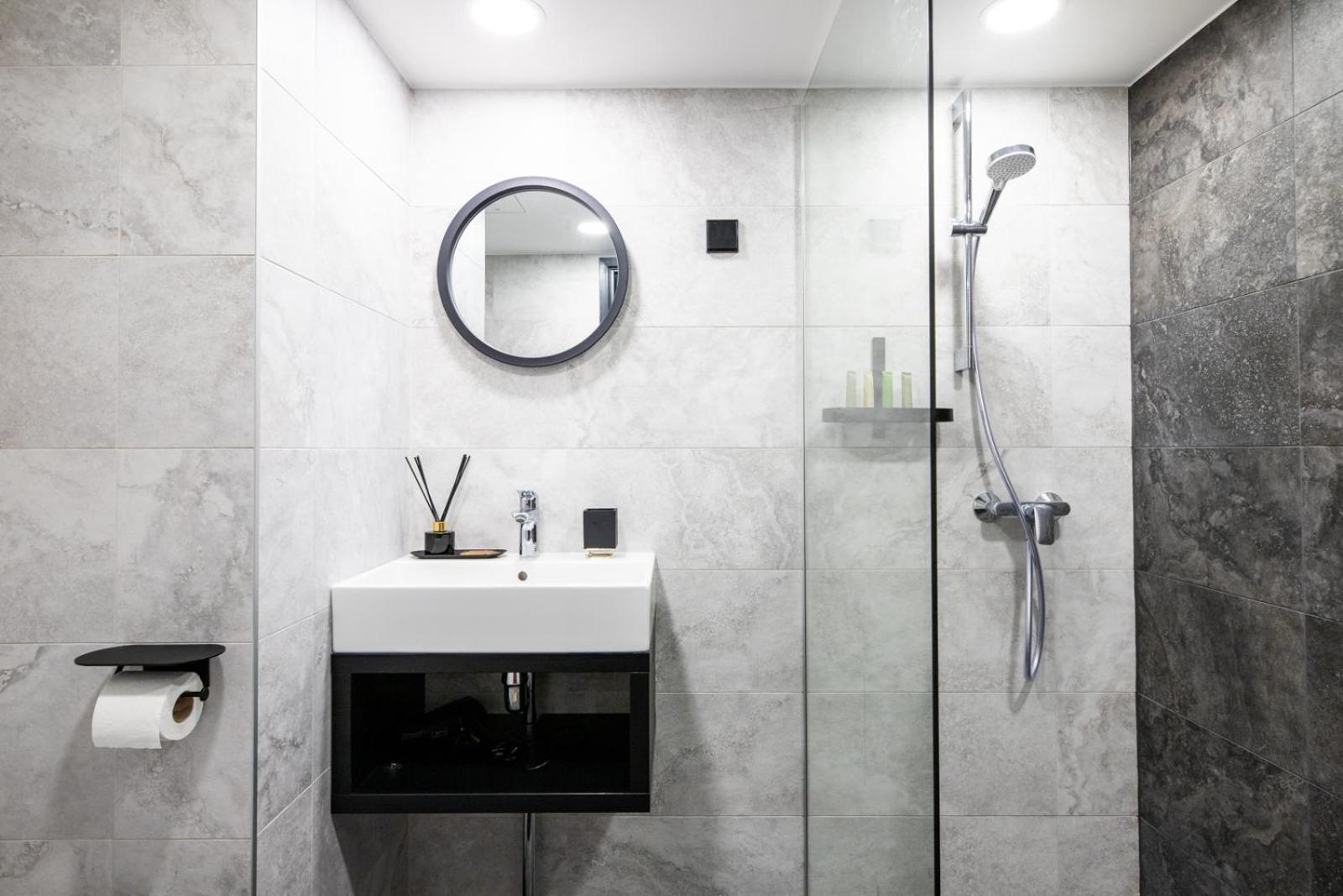 Apartment Golden In Center By Easyrentals